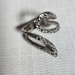 Woman's silver ring
